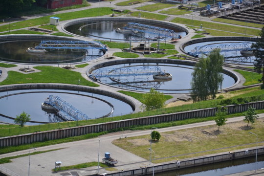 Aerial view of sewage water treatment plant. (Stock image) Credit: © josefkubes / Fotolia