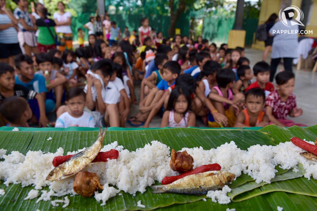 URGENT. FIAN-Philippines and the National Food Coalition remind the public that hunger is still a reality that needs to be addressed urgently. Photo by LeAnne Jazul/Rappler
