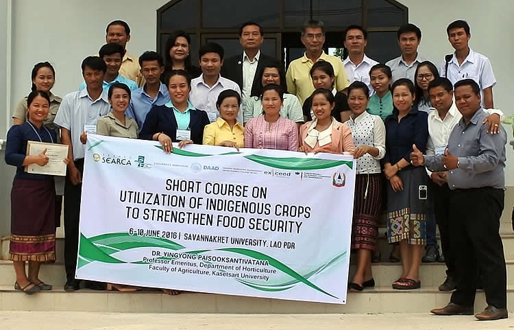 Faculty members and researchers from Savannakhet University (SKU), Lao PDR during the FSC funded Short Course on Utilization of Indigenous Crops to Strengthen Food Security. SKU is also SEARCA’s partner under the Institutional Development Assistance (IDA) Program.