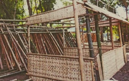 KIOSKS MADE OF BAMBOO. "Bahay Kubo" inspired food kiosks will be used during the three-day Ilonggo Food Festival starting January 24. The kiosks are being prepared by the town of Maasin, the bamboo capital of the Philippines. (PNA photo by IFFI)
