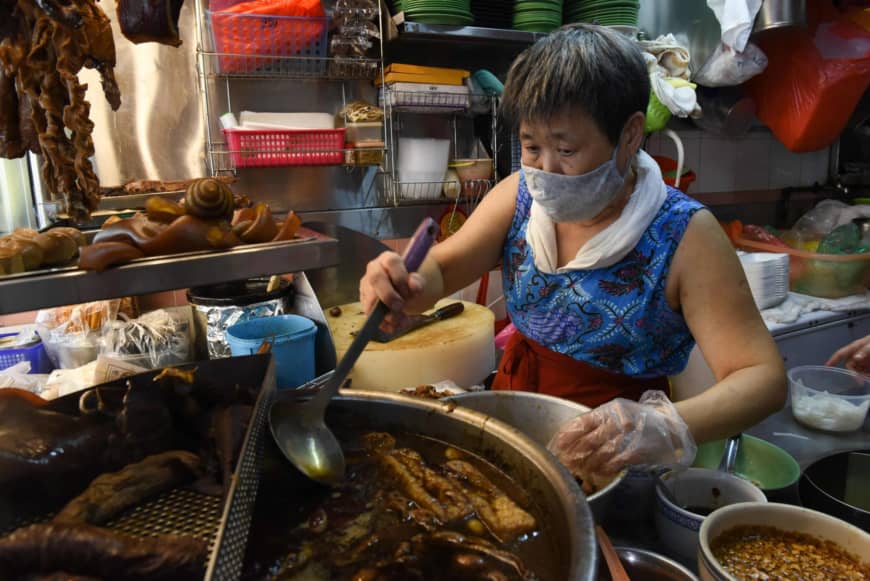 Despite producing little of its own, Singaporeans arguably have better access than anyone else to affordable, abundant and high quality produce. | AFP-JIJI